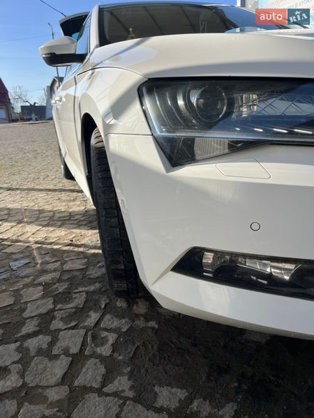 Універсал Skoda Superb 2018 в Тернополі
