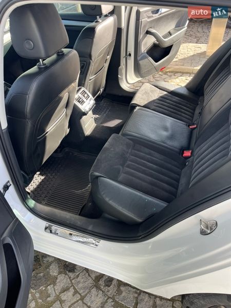 Універсал Skoda Superb 2018 в Тернополі