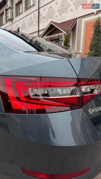 Ліфтбек Skoda Superb 2016 в Стрию