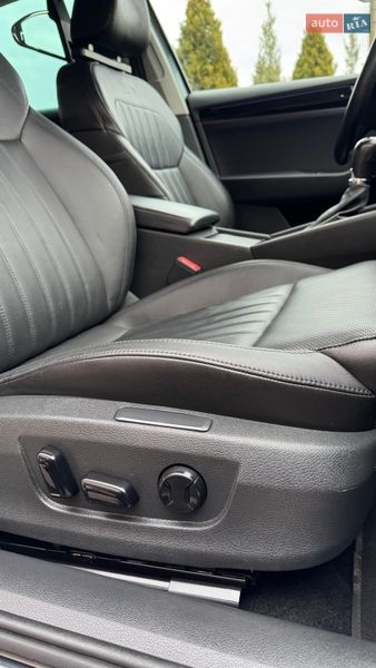 Ліфтбек Skoda Superb 2016 в Стрию