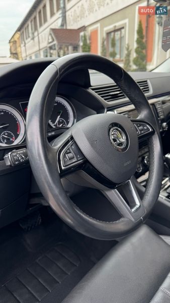 Ліфтбек Skoda Superb 2016 в Стрию