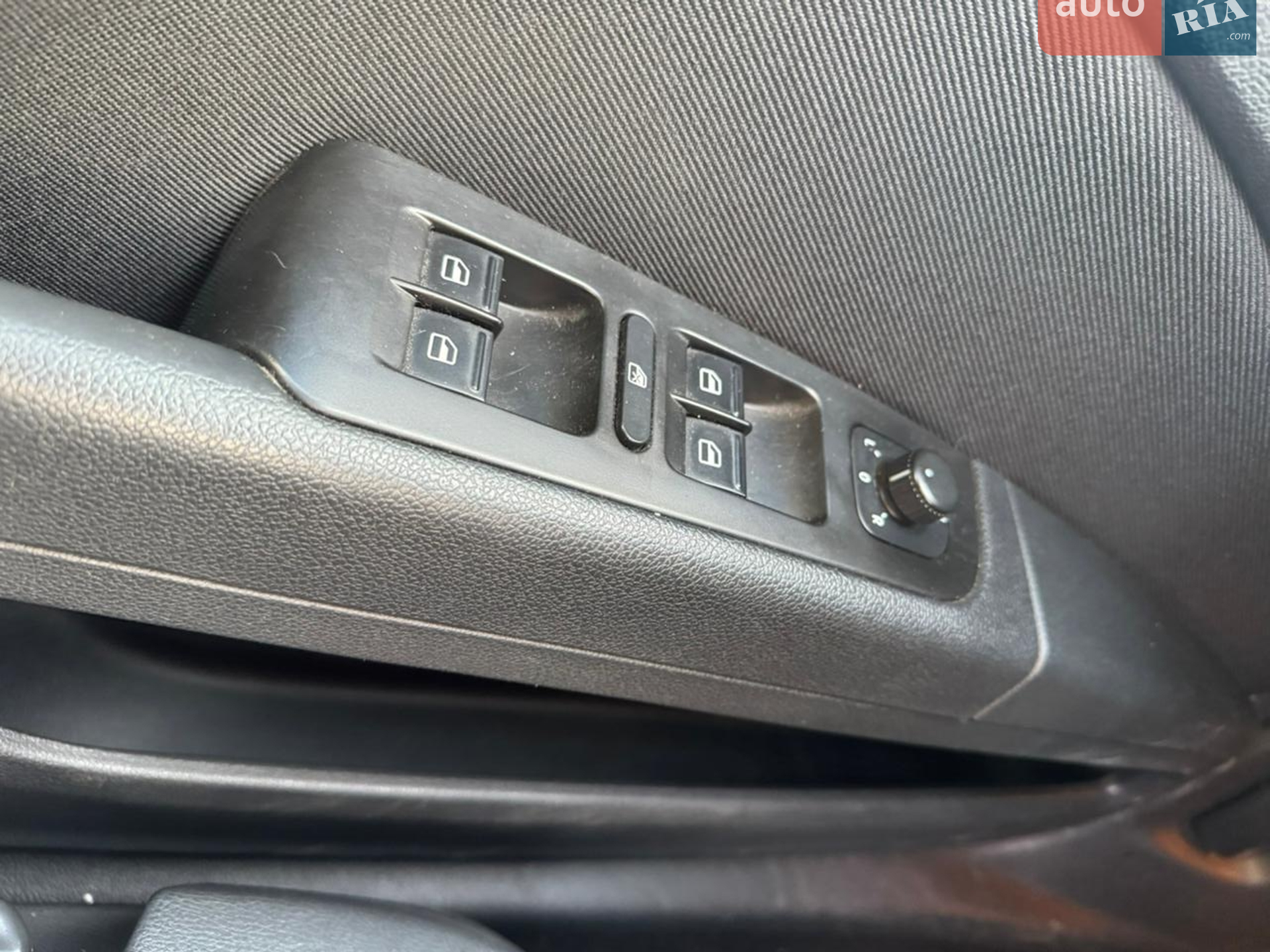2011 Skoda Superb - мініатюра 4