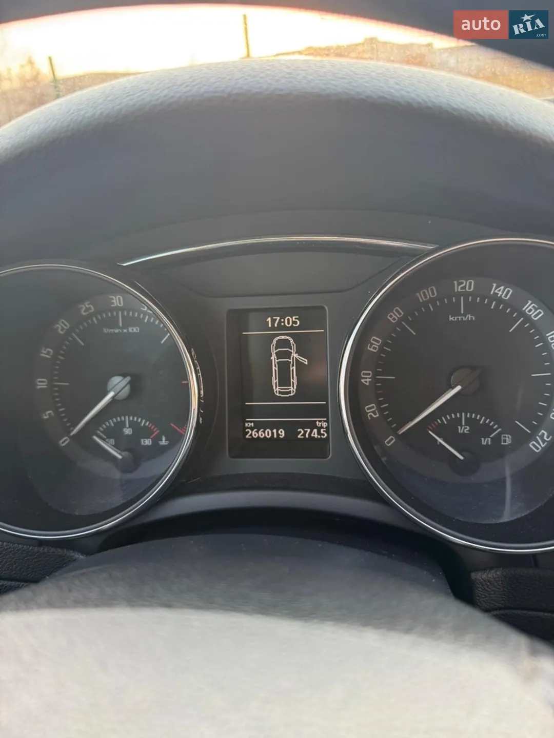 2011 Skoda Superb - мініатюра 8