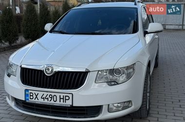 Универсал Skoda Superb 2011 в Кременце