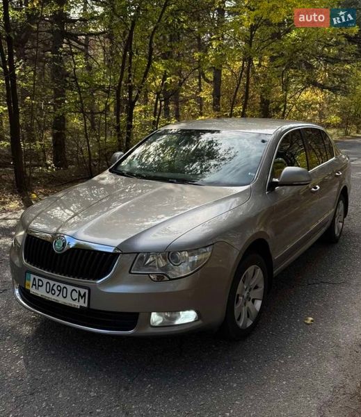 Ліфтбек Skoda Superb 2013 в Запоріжжі