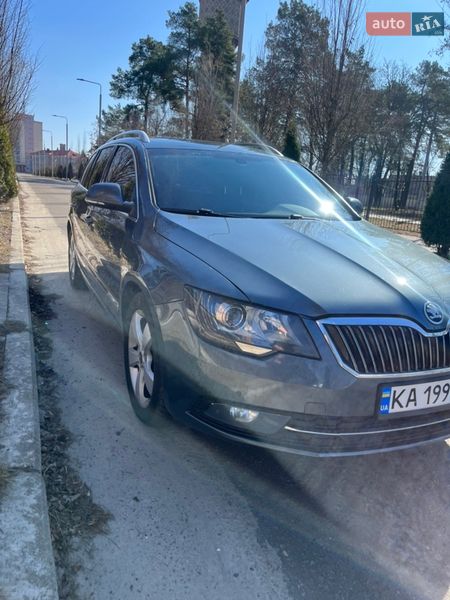 Універсал Skoda Superb 2014 в Києві