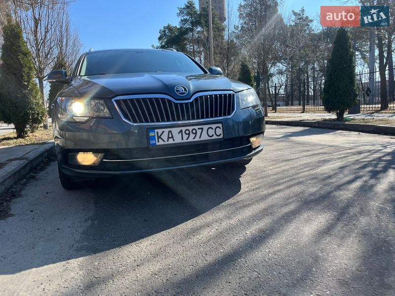 Універсал Skoda Superb 2014 в Києві