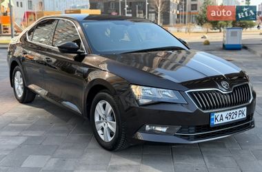 Лифтбек Skoda Superb 2018 в Киеве