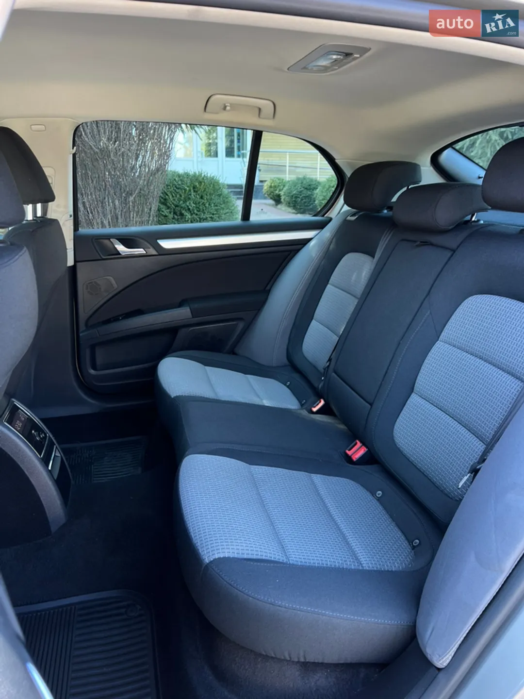 2012 Skoda Superb - мініатюра 31