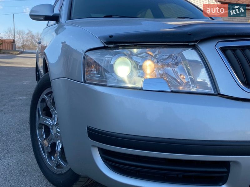 Ліфтбек Skoda Superb 2007 в Чернігові