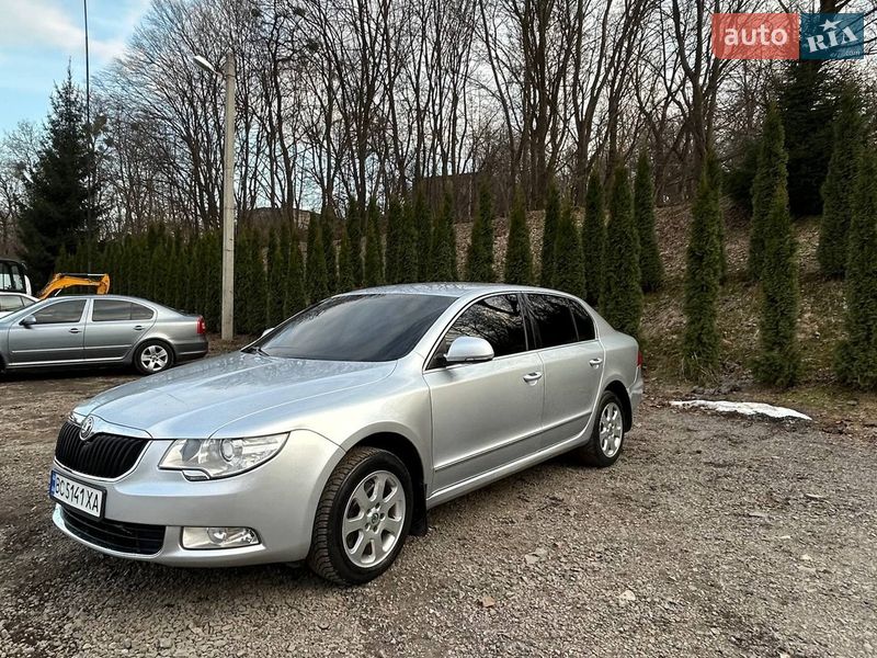 Лифтбек Skoda Superb 2010 в Львове фото 6 Лифтбек Skoda Superb 2010 в Львове