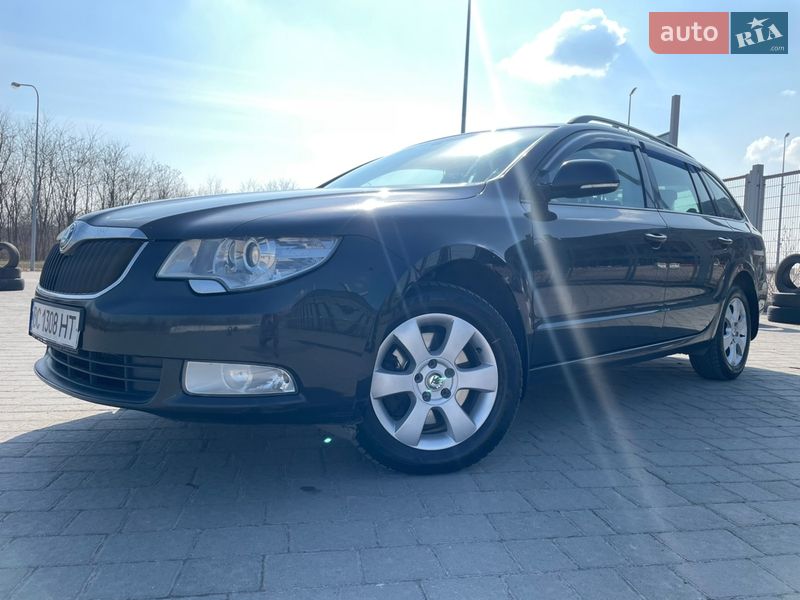 Универсал Skoda Superb 2011 в Львове фото 6 Универсал Skoda Superb 2011 в Львове