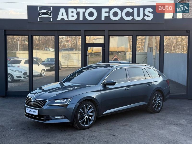 Універсал Skoda Superb 2018 в Києві
