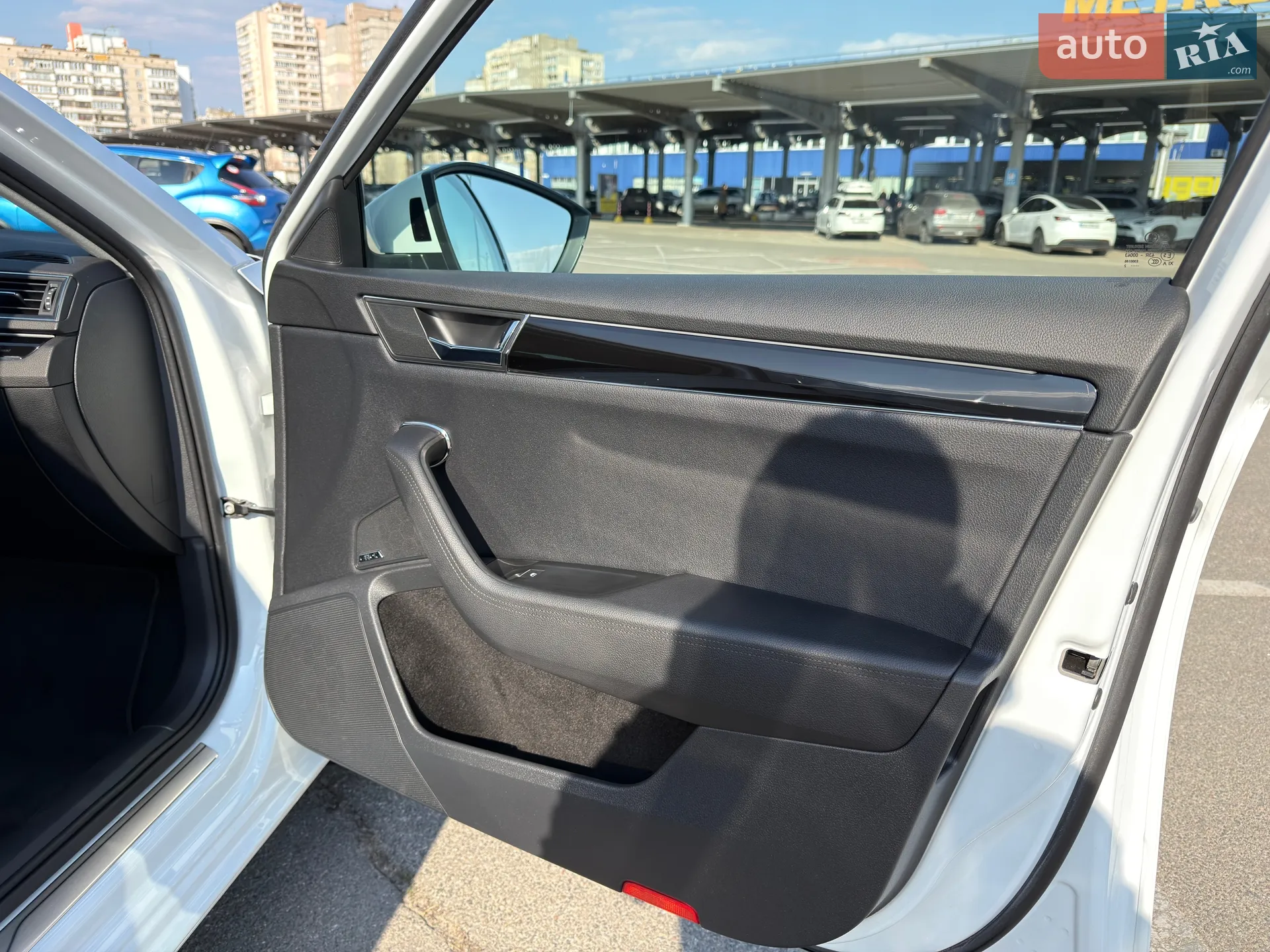 2022 Skoda Superb - мініатюра 33