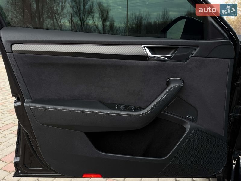 Універсал Skoda Superb 2019 в Луцьку фото 28 Універсал Skoda Superb 2019 в Луцьку