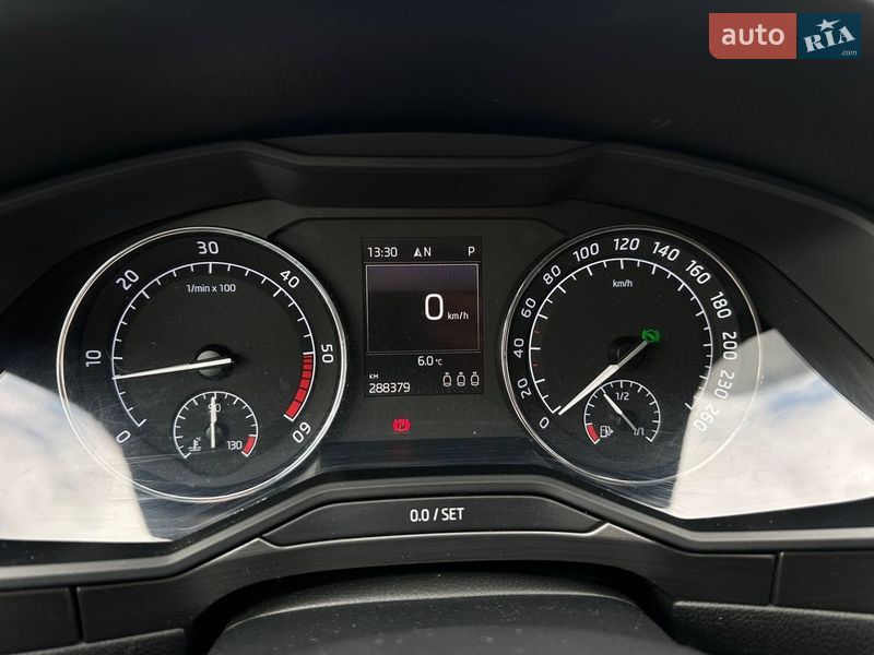 Универсал Skoda Superb 2017 в Ивано-Франковске