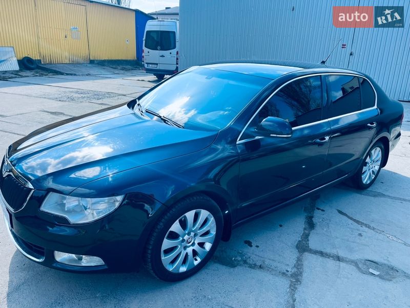 Лифтбек Skoda Superb 2009 в Ровно фото Лифтбек Skoda Superb 2009 в Ровно