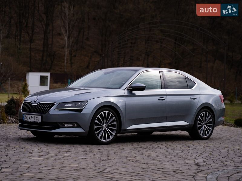 Ліфтбек Skoda Superb 2016 в Мукачевому