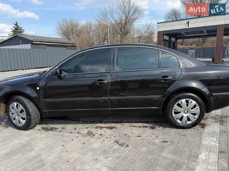 Лифтбек Skoda Superb 2005 в Виннице