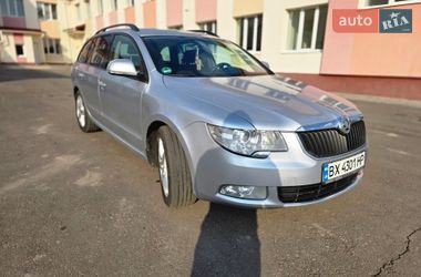 Универсал Skoda Superb 2010 в Луцке