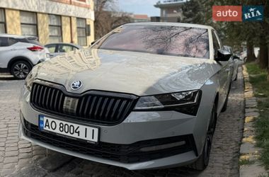 Лифтбек Skoda Superb 2020 в Иршаве