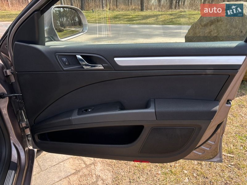 Универсал Skoda Superb 2010 в Житомире