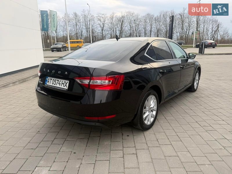 Лифтбек Skoda Superb 2023 в Ивано-Франковске фото 3 Лифтбек Skoda Superb 2023 в Ивано-Франковске