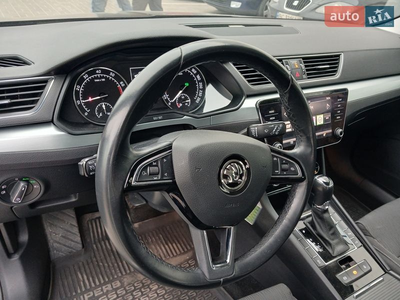 Универсал Skoda Superb 2018 в Львове фото 9 Универсал Skoda Superb 2018 в Львове