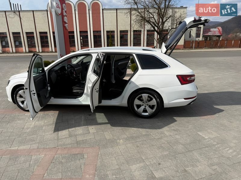 Универсал Skoda Superb 2018 в Хусте