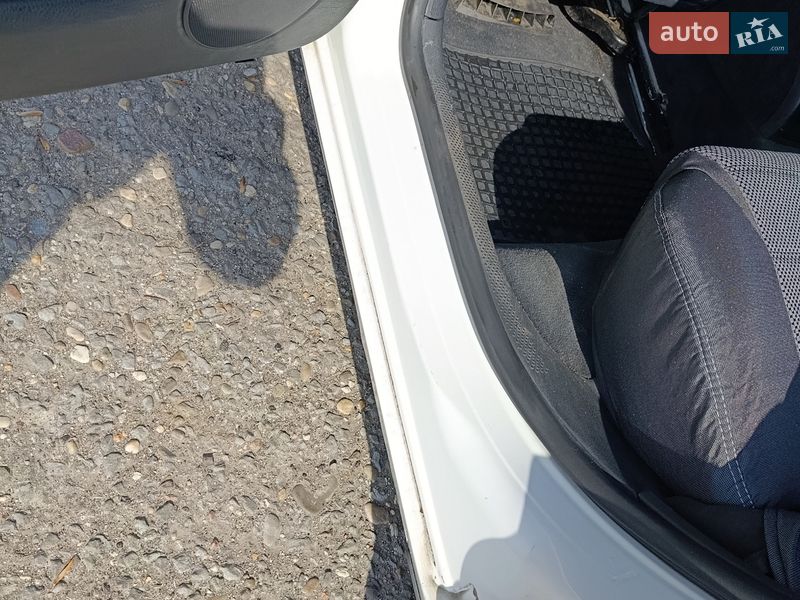 Лифтбек Skoda Superb 2006 в Ужгороде