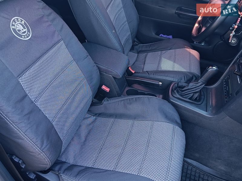 Лифтбек Skoda Superb 2006 в Ужгороде