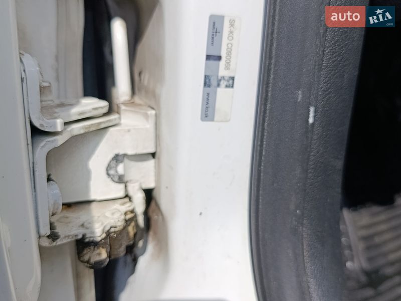 Лифтбек Skoda Superb 2006 в Ужгороде