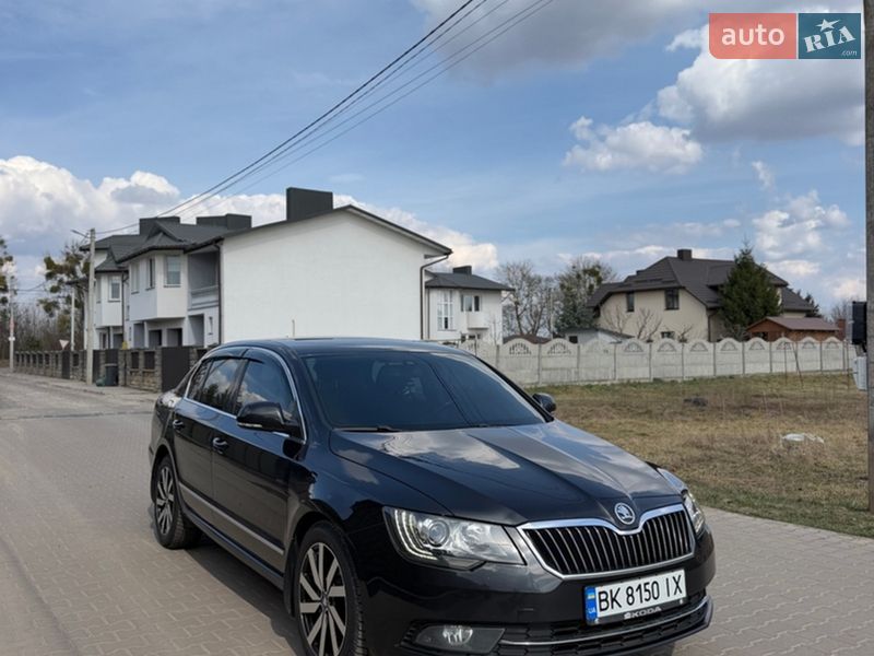 Лифтбек Skoda Superb 2014 в Ровно