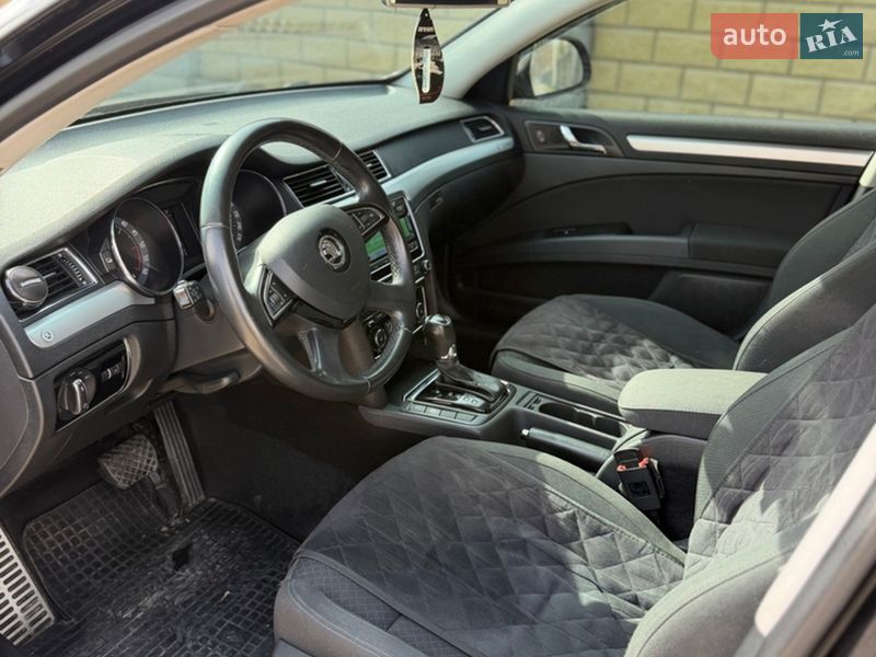 Лифтбек Skoda Superb 2014 в Ровно