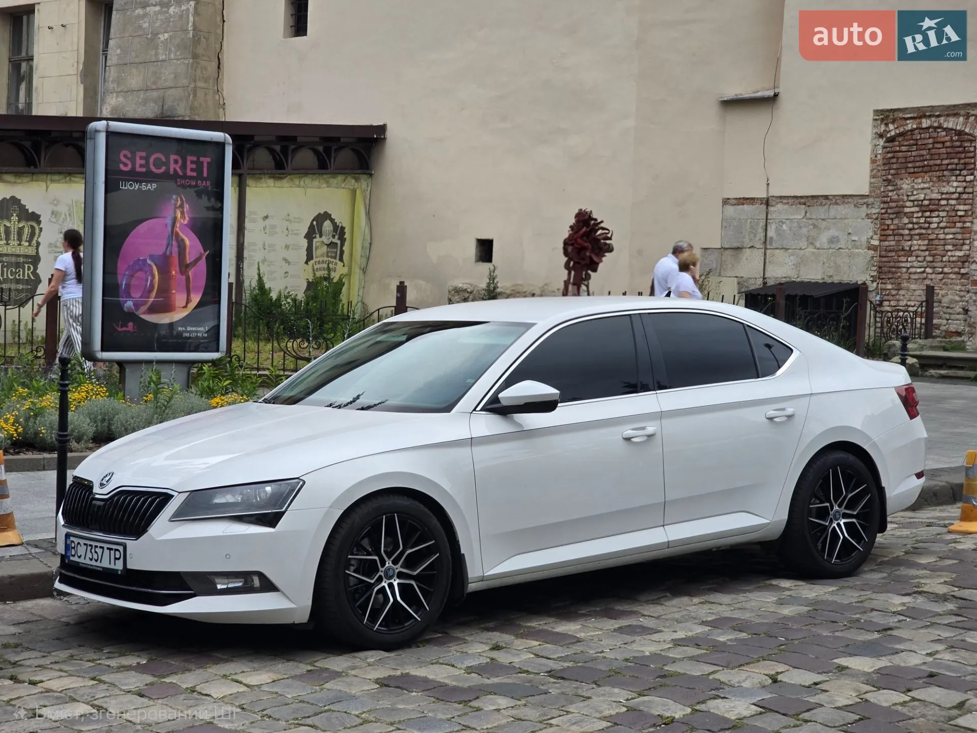 Фото авто 1