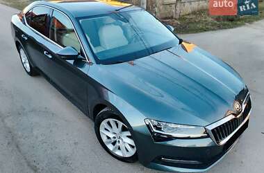 Лифтбек Skoda Superb 2019 в Ужгороде