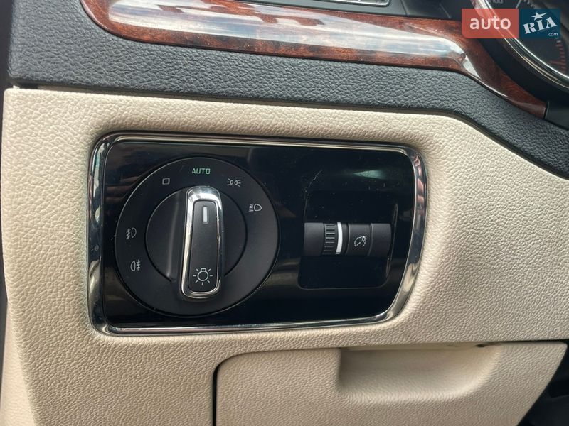 Универсал Skoda Superb 2010 в Киеве фото 29 Универсал Skoda Superb 2010 в Киеве