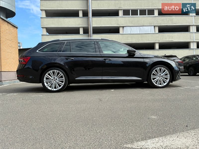 Универсал Skoda Superb 2022 в Киеве
