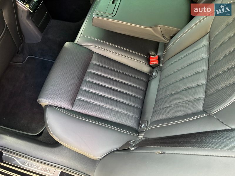 Универсал Skoda Superb 2022 в Киеве