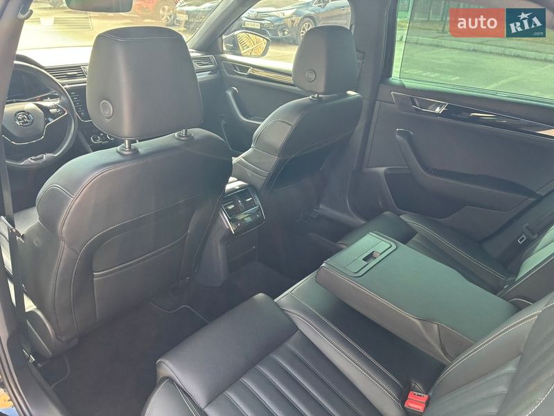 Универсал Skoda Superb 2022 в Киеве