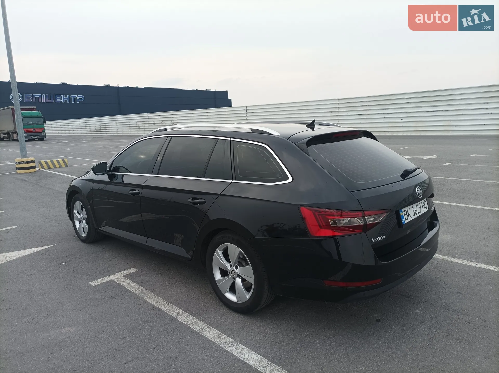 2015 Skoda Superb - мініатюра 5
