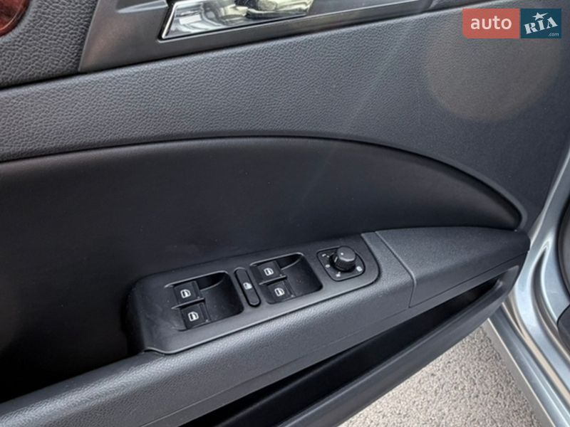 Универсал Skoda Superb 2012 в Ровно фото 14 Универсал Skoda Superb 2012 в Ровно