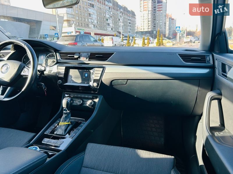 Универсал Skoda Superb 2015 в Львове фото 14 Универсал Skoda Superb 2015 в Львове
