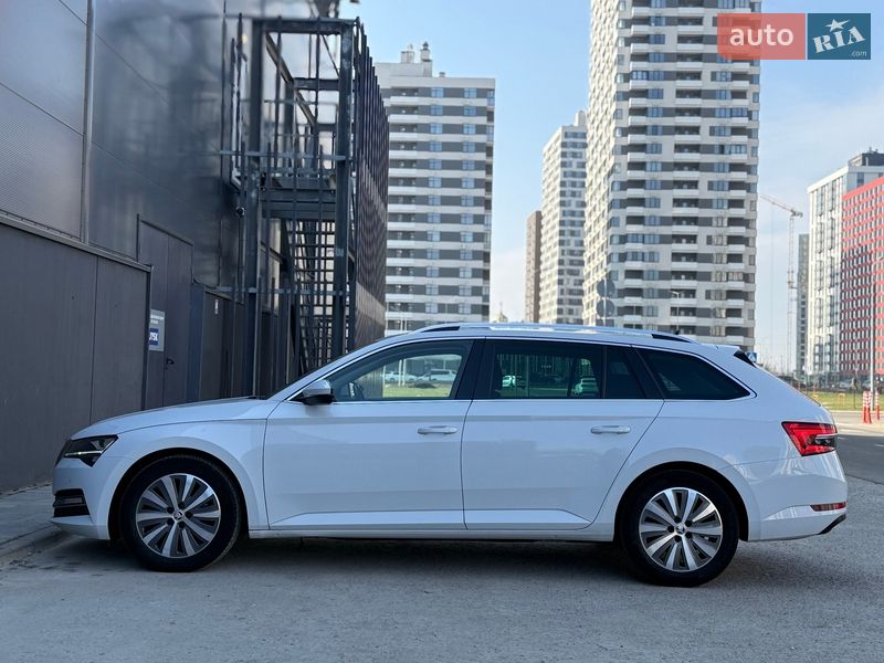 Универсал Skoda Superb 2021 в Киеве фото 27 Универсал Skoda Superb 2021 в Киеве