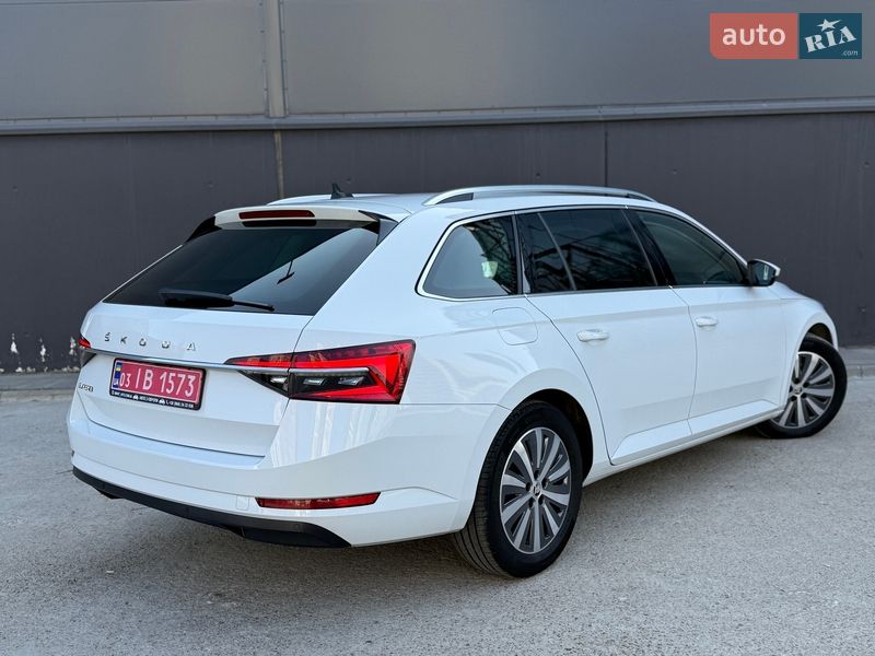 Универсал Skoda Superb 2021 в Киеве фото 32 Универсал Skoda Superb 2021 в Киеве