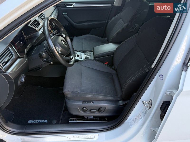 Универсал Skoda Superb 2021 в Киеве фото 43 Универсал Skoda Superb 2021 в Киеве