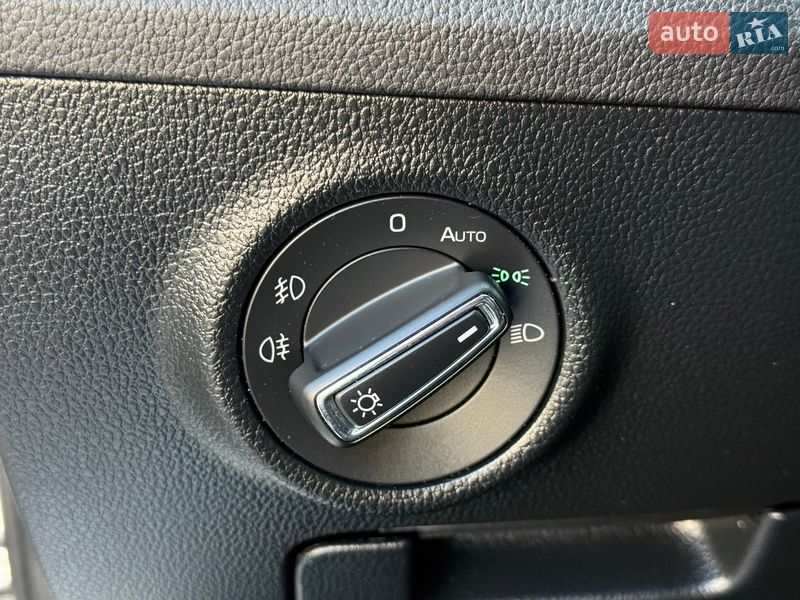 Универсал Skoda Superb 2021 в Киеве фото 47 Универсал Skoda Superb 2021 в Киеве