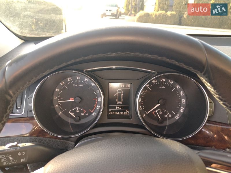 Универсал Skoda Superb 2015 в Снятине