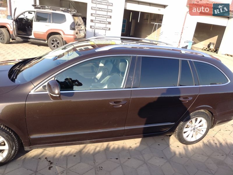 Универсал Skoda Superb 2015 в Снятине