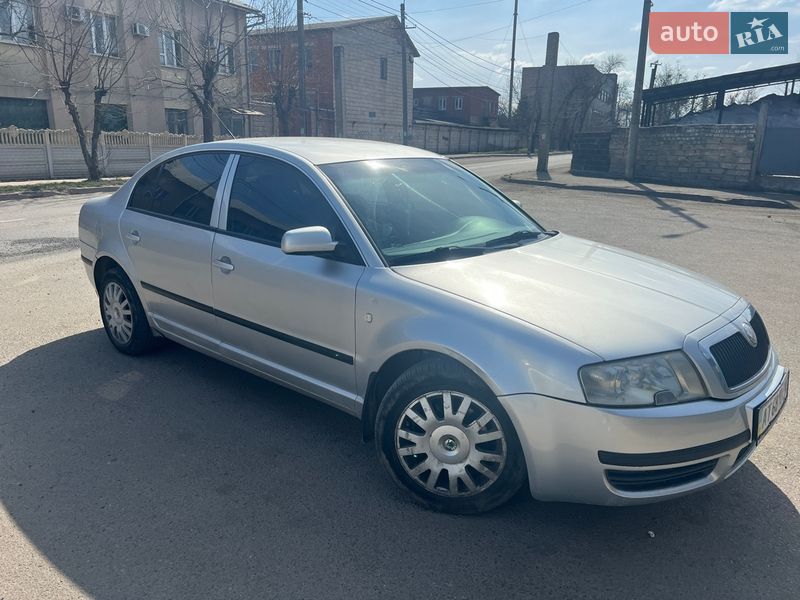 Лифтбек Skoda Superb 2006 в Ивано-Франковске фото 3 Лифтбек Skoda Superb 2006 в Ивано-Франковске